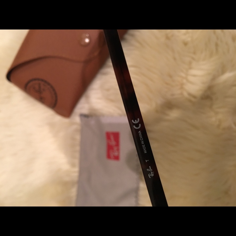Clubmaster Ray Bans! - Picture 3 of 4